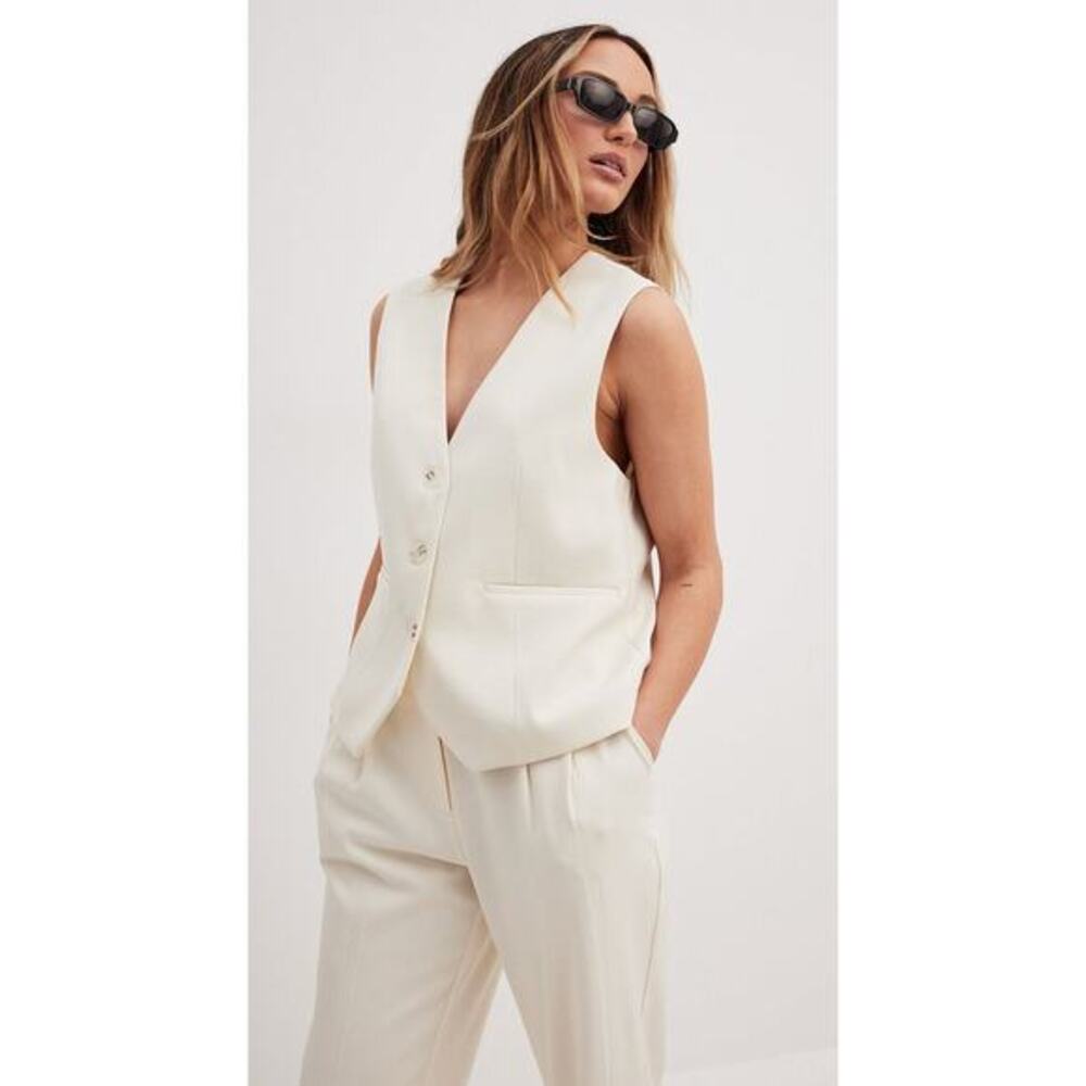 NA-KD bone button blazer vest